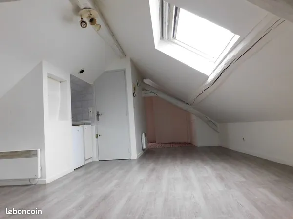 Location 2 pièces quartier coligny