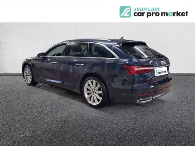 Audi A6 avant 50 tfsie 299 ch s tronic 7 quattro — photo 11