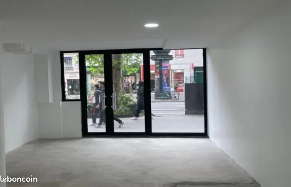 Local commercial 104 m² PARIS 14