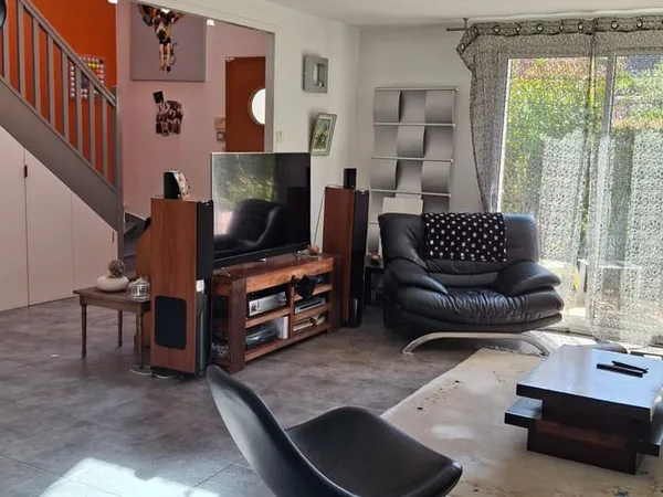 Maison 5 pièces 167 m²