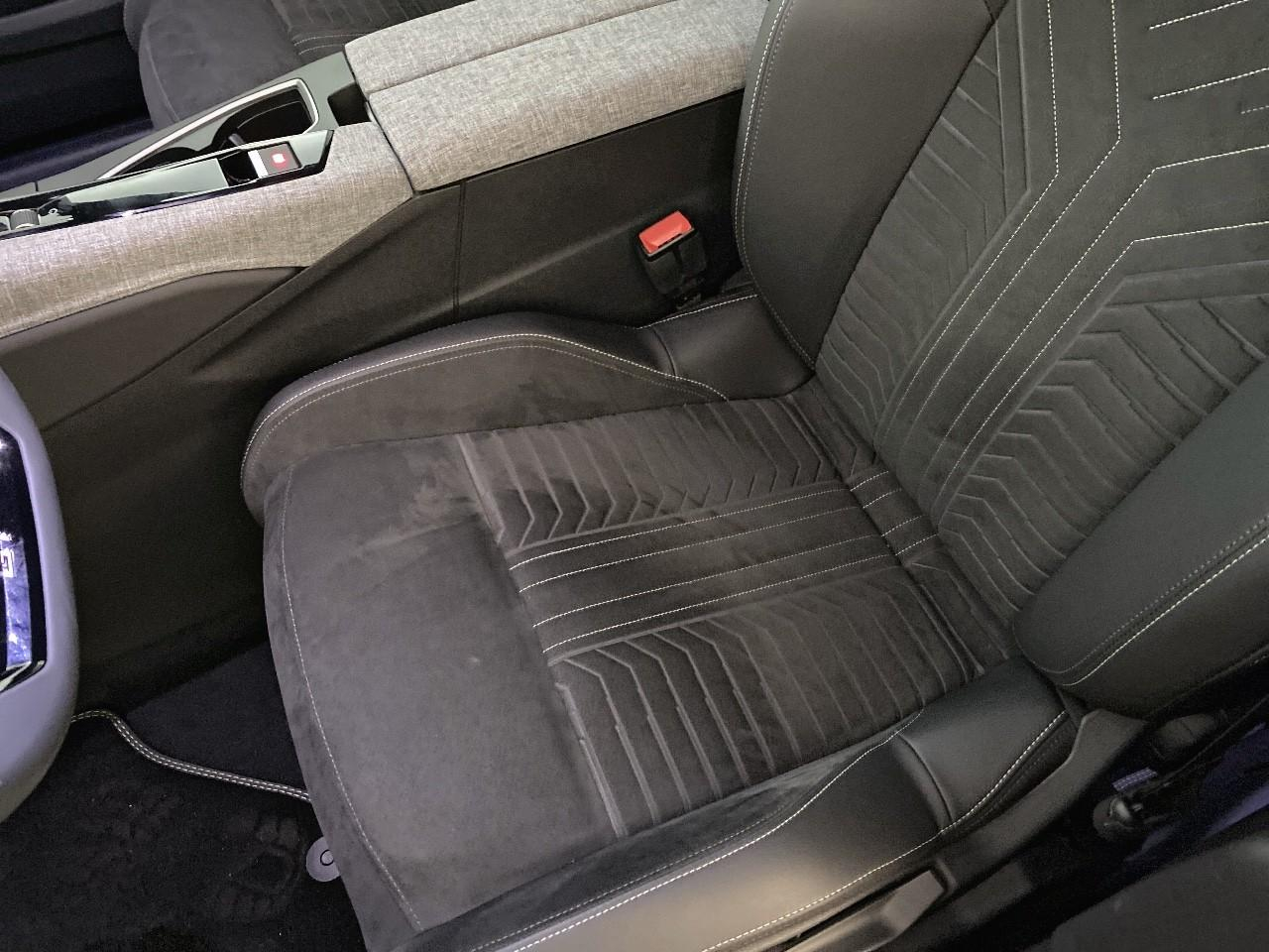 Peugeot 5008 hybrid 145 ch e-dcs6 gt — photo 9