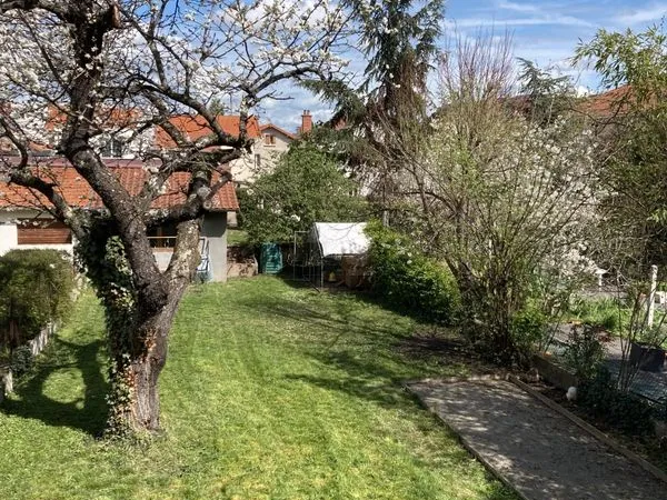 Maison meublée 120 m² avec jardin - centre-ville de Clermont-Ferrand
