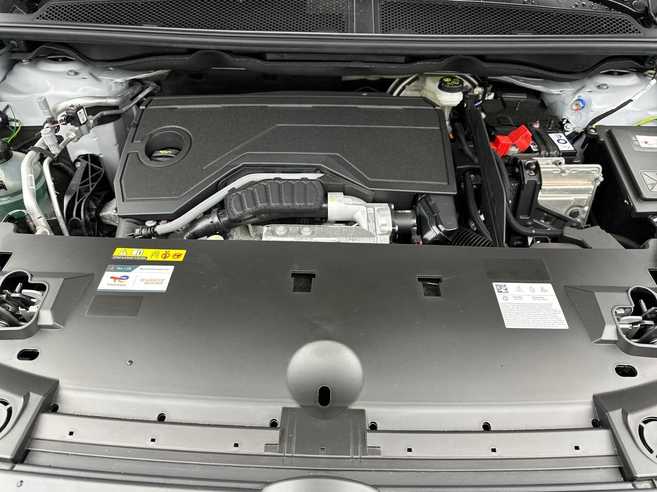 Citroën C5 Aircross hybride 145 ch e-dcs6 max — photo 13
