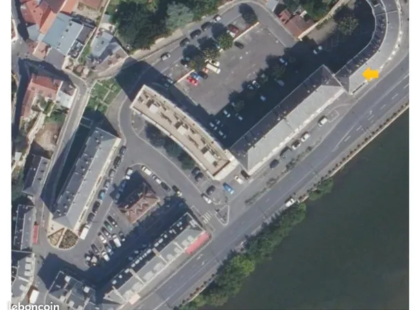Parking Pontoise centre-ville