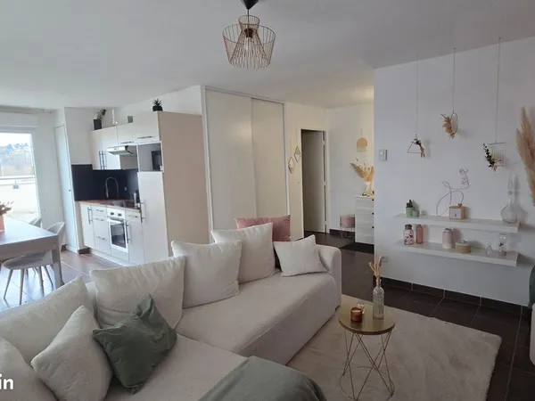 BOURGOIN-JALLIEU Bel appartement T2 de 53m²