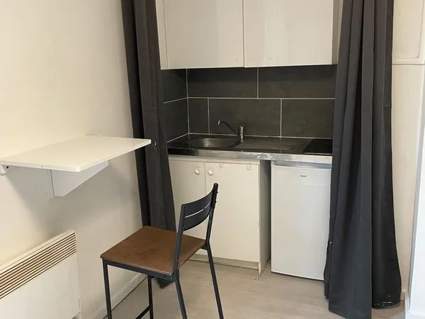Appartement T1 19m² à vendre à Marseille 5e 13005 - Chave/ Saint-Pierre