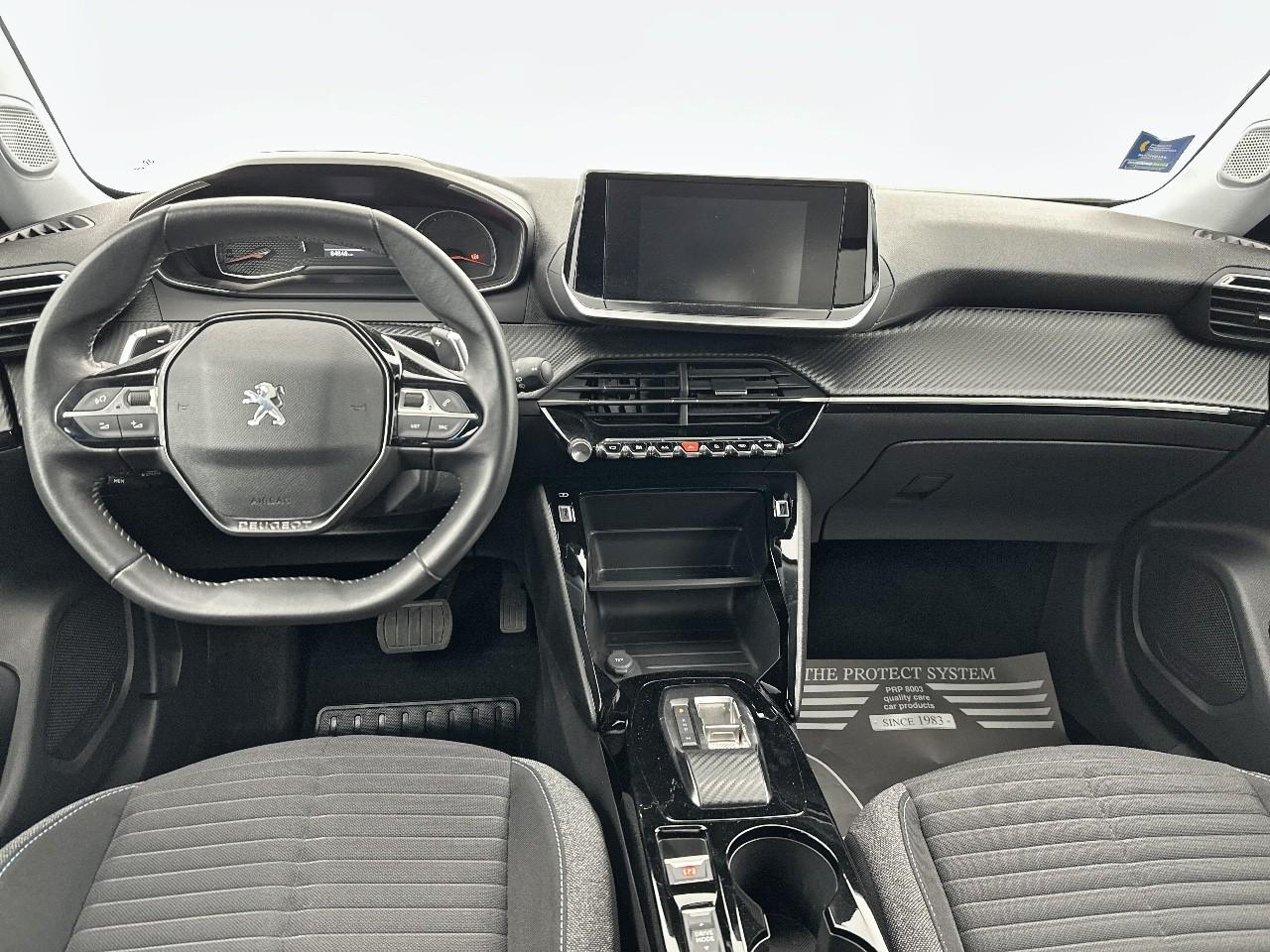 Peugeot 2008 puretech 130 s&s eat8 style — photo 11