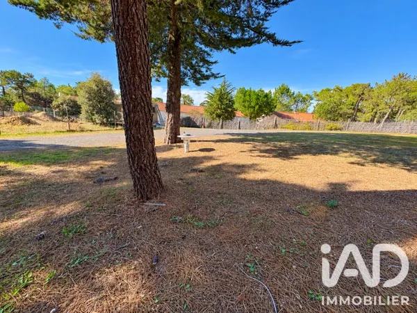Terrain 420 m²