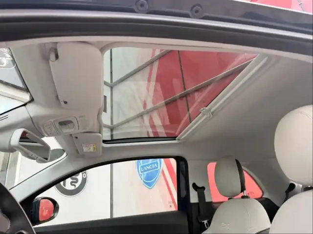 Fiat 500 e 118ch la prima my23 — photo 11