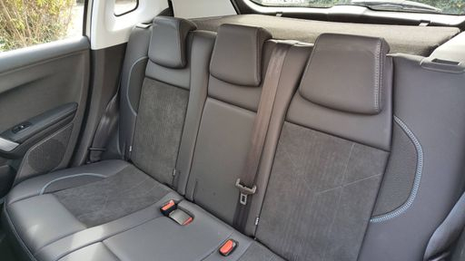 Peugeot 2008 1.2 PureTech 110 EAT6 - Crossway – 2019 – 34165 km – Essence – Boîte Automatique — photo 23