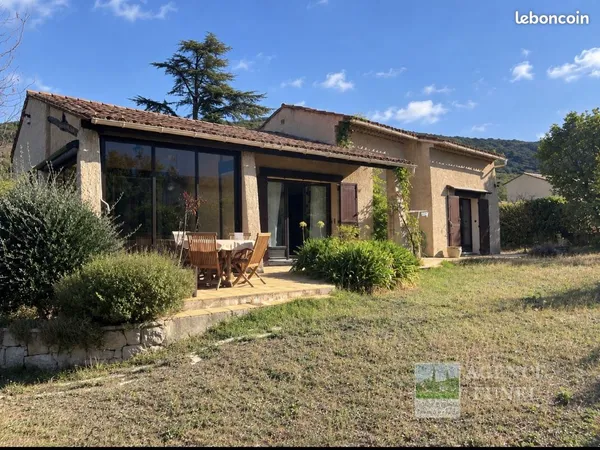 Villa 3 pièces 107 m²