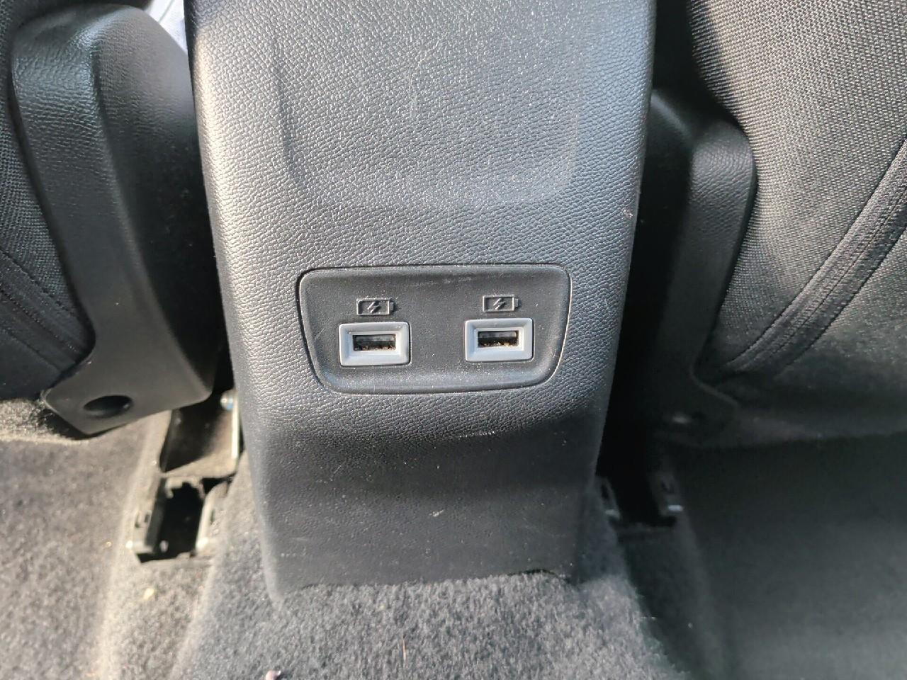 Peugeot 208 electrique 50 kwh 136ch style — photo 19