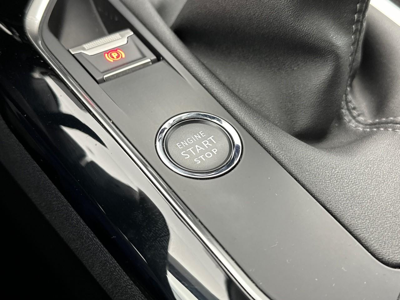 Peugeot 3008 puretech 130ch s&s bvm6 allure — photo 30