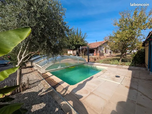 Maison familiale avec piscine