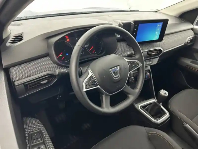 Dacia Sandero tce 90 - 22 — photo 19