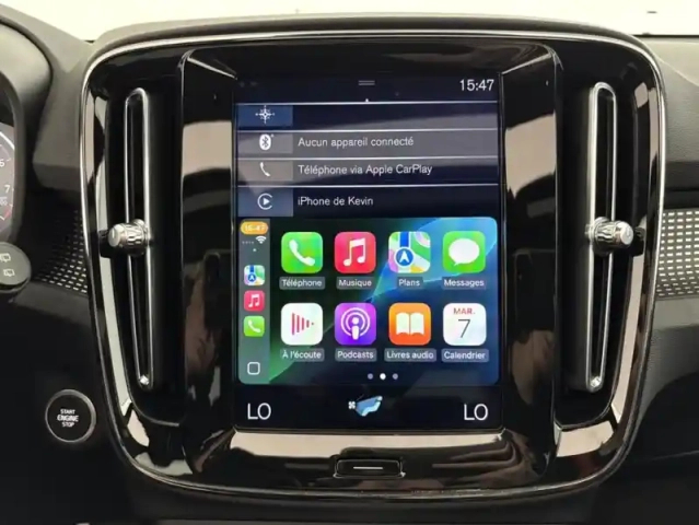 Volvo Xc40 t3 163ch r-design geartronic 8 suréquipé + toit ouvrant — photo 25