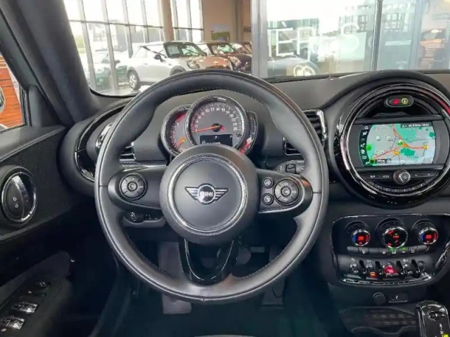 Mini Mini clubman cooper 136ch canonbury bva7 — photo 5