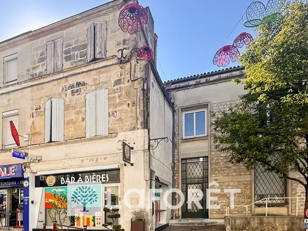 Immeuble de rapport 6 pièces 178 m²