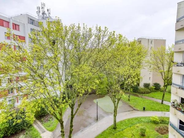 Studio 1 pièce 33 m²