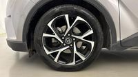 Toyota C-Hr 122h Edition 2WD E-CVT RC18 — photo 20