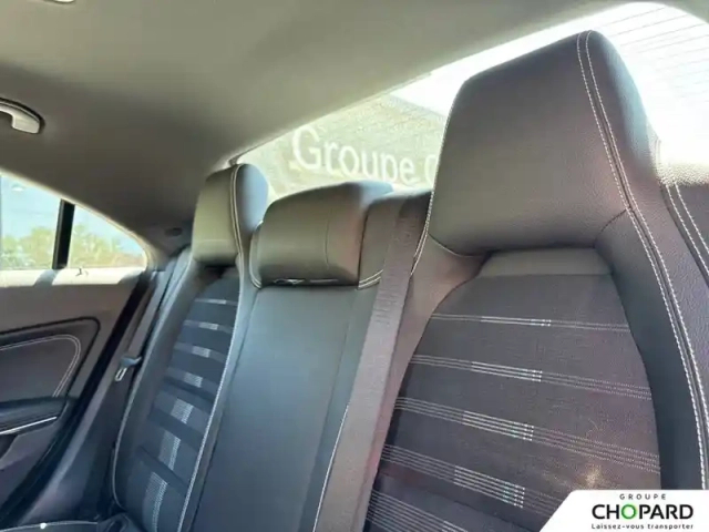 Mercedes Cla 200 d 7g-dct — photo 19