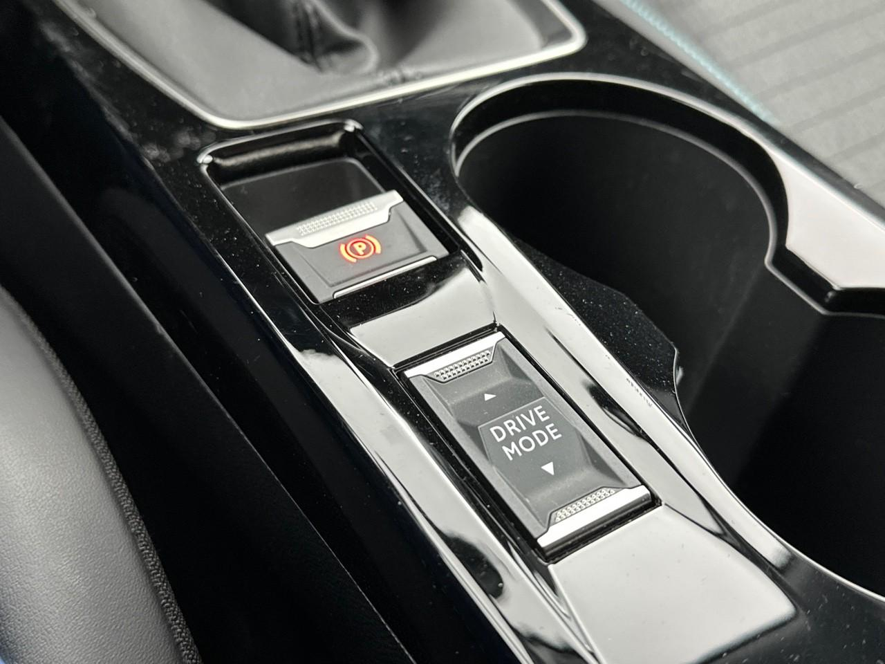 Peugeot 2008 puretech 100 s&s bvm6 allure — photo 33
