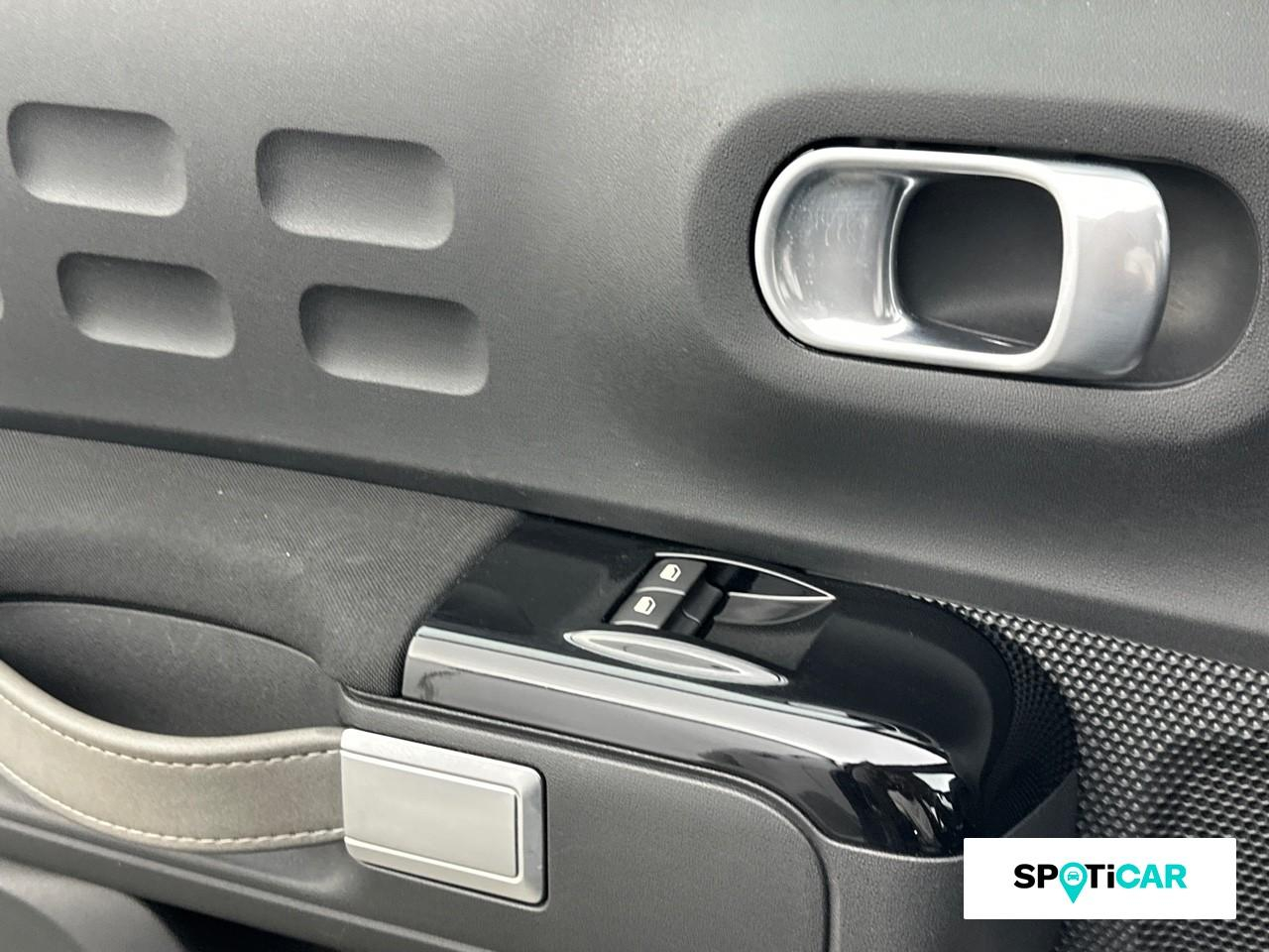 Citroën C3 1.2 puretech 83ch s&s shine — photo 19