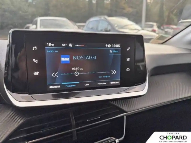 Peugeot 208 puretech 75 s&amp;s bvm5 — photo 13