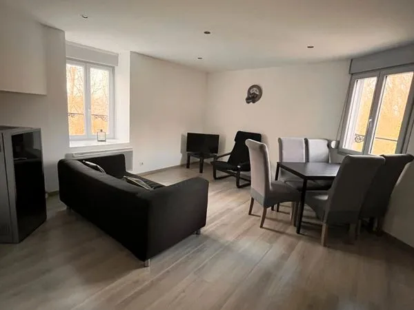 Loue bel appartement proche centre ville