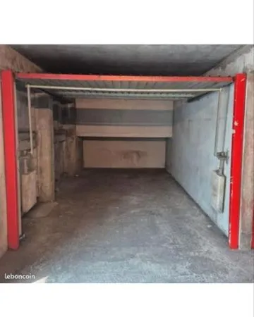 Garage en box fermé