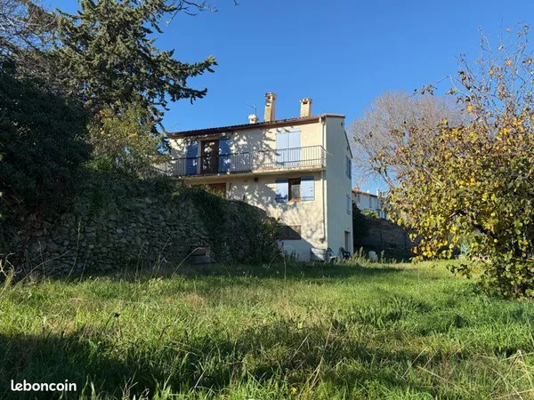 Maison de village