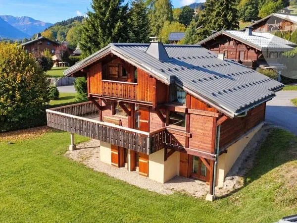 Chalet 8 pièces 130 m²