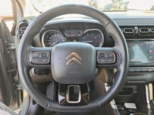 Citroën C3 Aircross puretech 110ch s&amp;s shine — photo 12