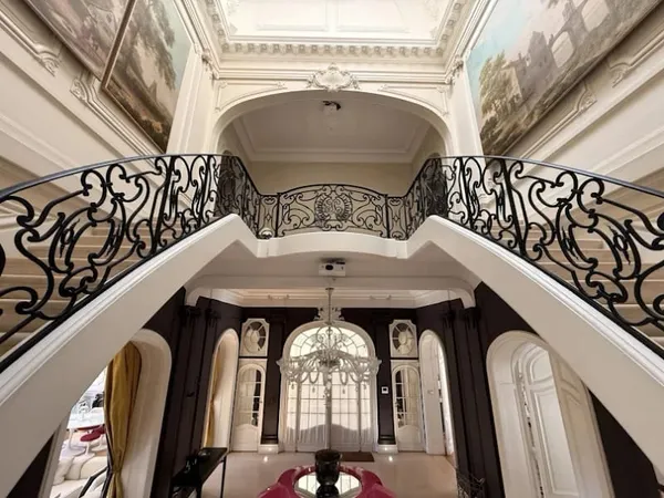 Hôtel particulier 12 pièces 381 m²