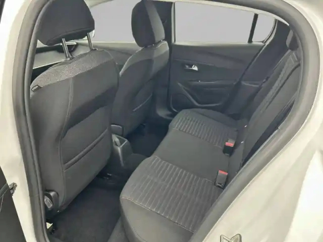Peugeot 208 puretech 75 s&amp;s bvm5 — photo 12