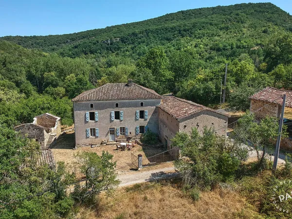 Maison 6 pièces 212 m²