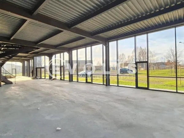 Bureaux 620 m²