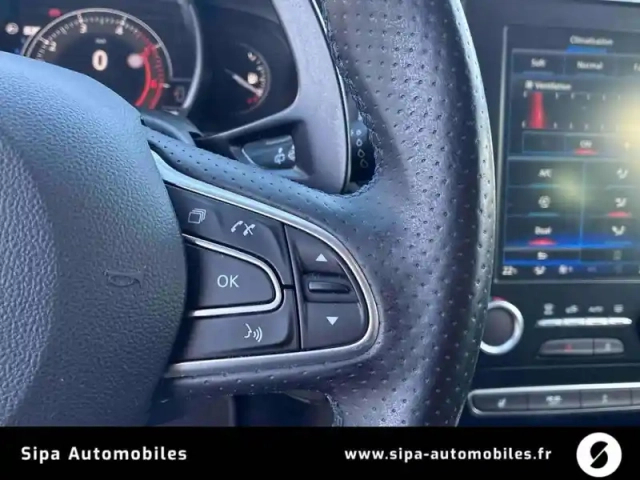 Renault Megane mégane iv estate dci 165 energy edc — photo 34