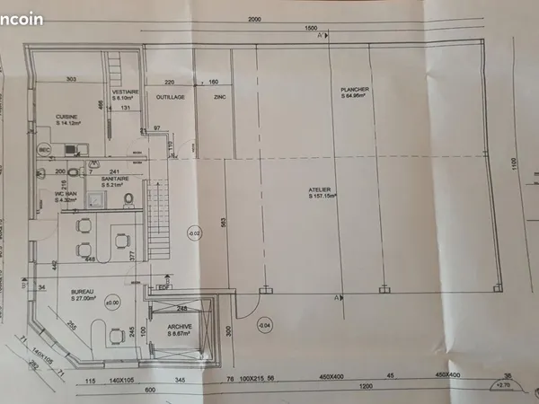 Local professionnel 285m² Oudon