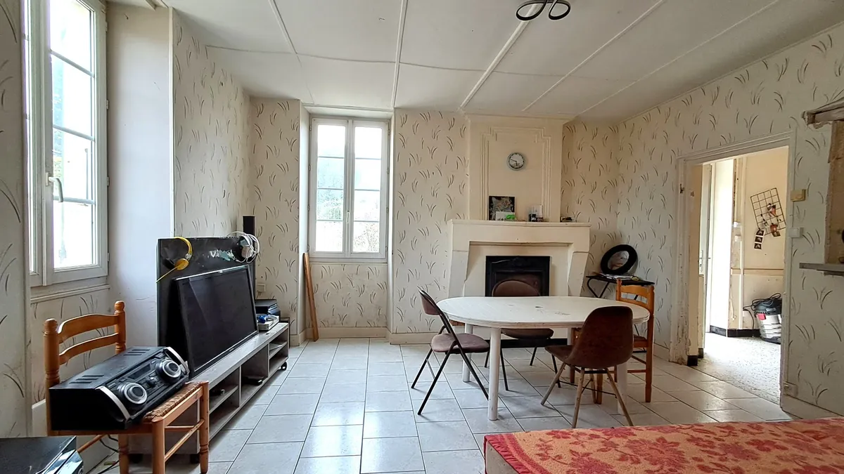 Photo 2