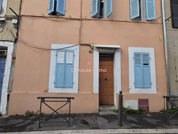 Immeuble 9 pièces 138 m²