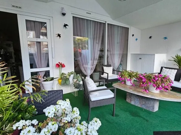 Maison de plain-pied environ 120m² Habitable