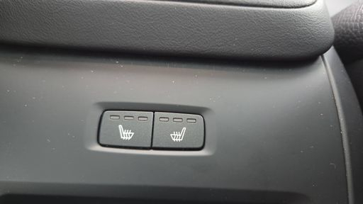 Volvo XC60 T6 Recharge 2.0 Ti 253 Plug in Hybrid 145 AWD Geartronic8 - Plus Style Dark – 2024 – 42063 km – Hybride rechargeable – Boîte Automatique — photo 42