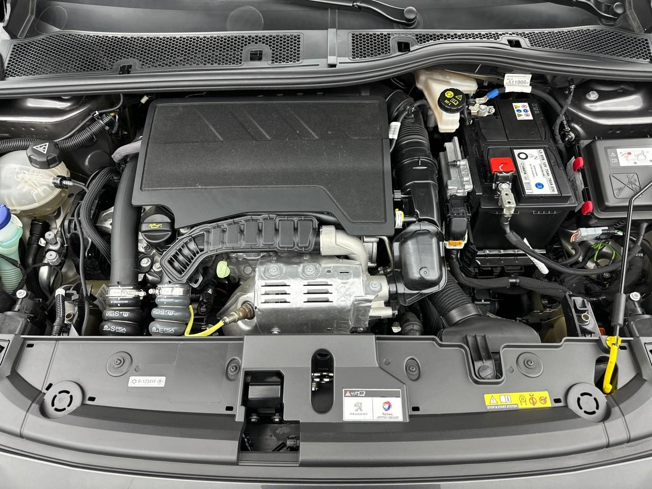 Peugeot 208 puretech 100 s&s bvm6 allure — photo 13