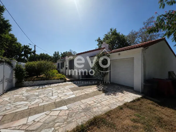 GENESTON 44140 – Maison de plain-pied familiale de 176 m²