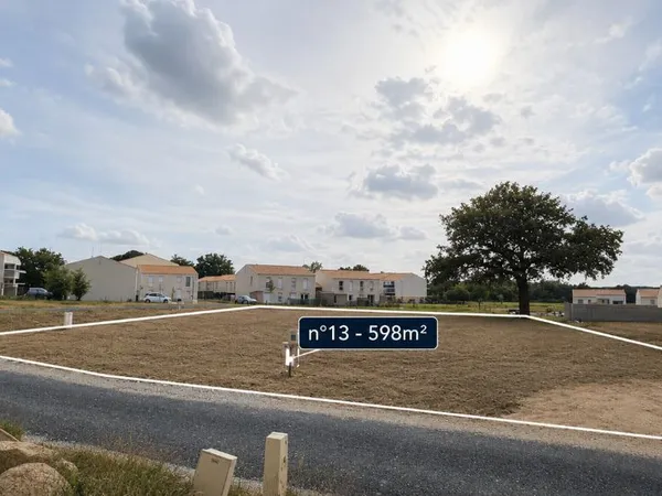 Terrain viabilisé 598 m2