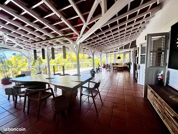 Villa 5 pièces 125 m²