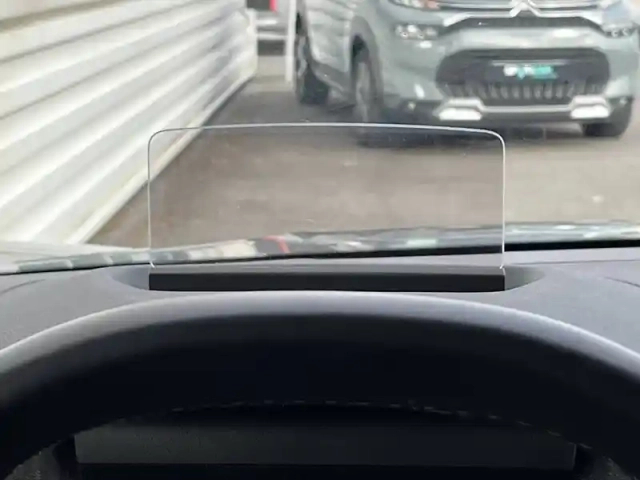 Citroën C4 puretech 130 s&amp;s eat8 — photo 39