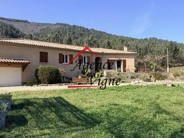 Villa 6 pièces 136 m²