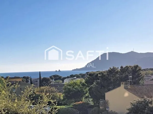 Appartement T2 en duplex avec jardin et vue mer - Pin Rolland